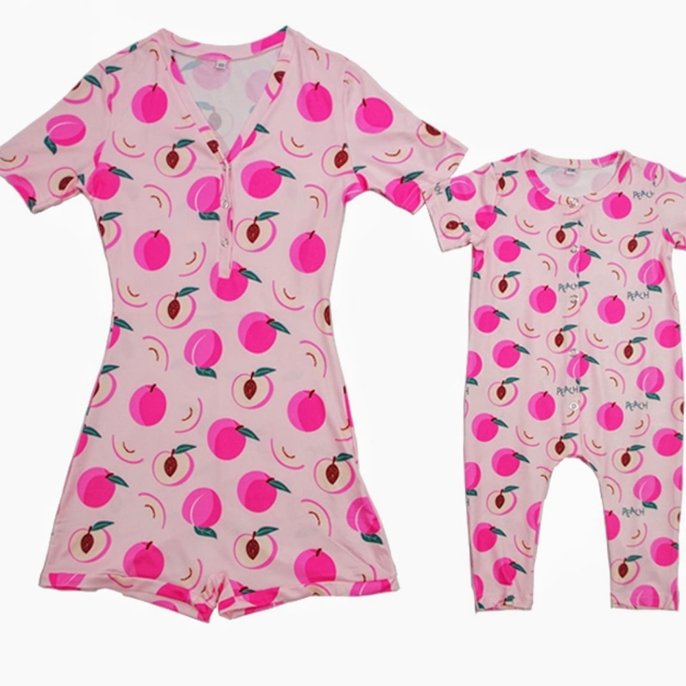 💥💥Mommy & Me Peachy Onesies Pjs💥💥